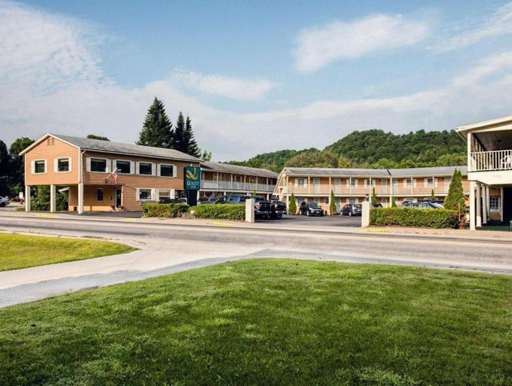 Quality Inn Barre-Montpelier Zewnętrze zdjęcie