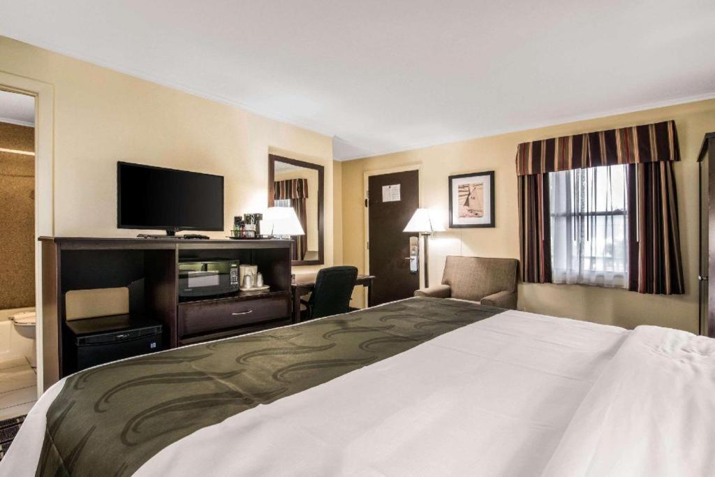 Quality Inn Barre-Montpelier Zewnętrze zdjęcie
